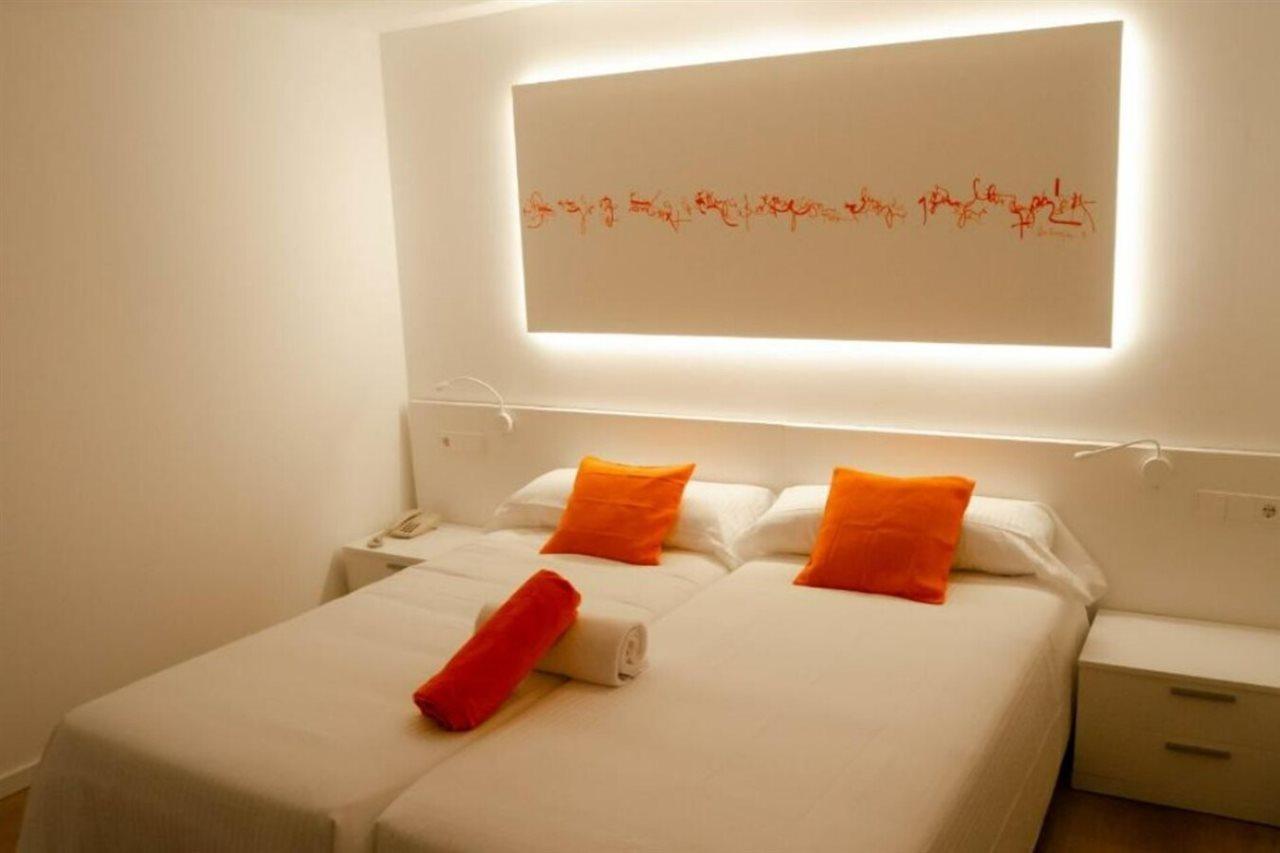 Fergus Paraiso Beach - Adults Only Ibiza-stad Buitenkant foto